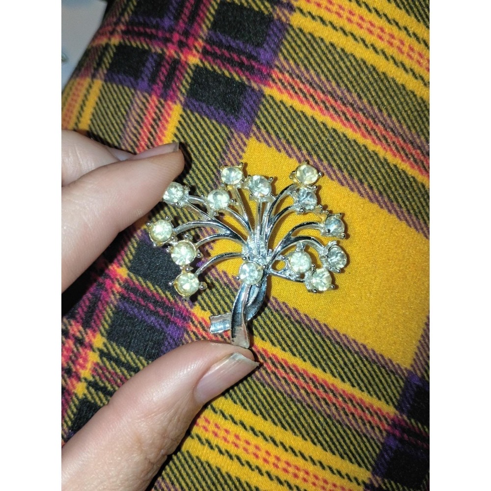 Lacey Tree, Floral Spray Silver Tone 1950 Vtg Brooch